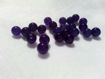 Amethyst beads, 6 mm round